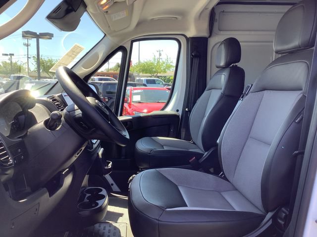 Used 2026 RAM ProMaster 2500 w/ Convenience Group FWD image 8