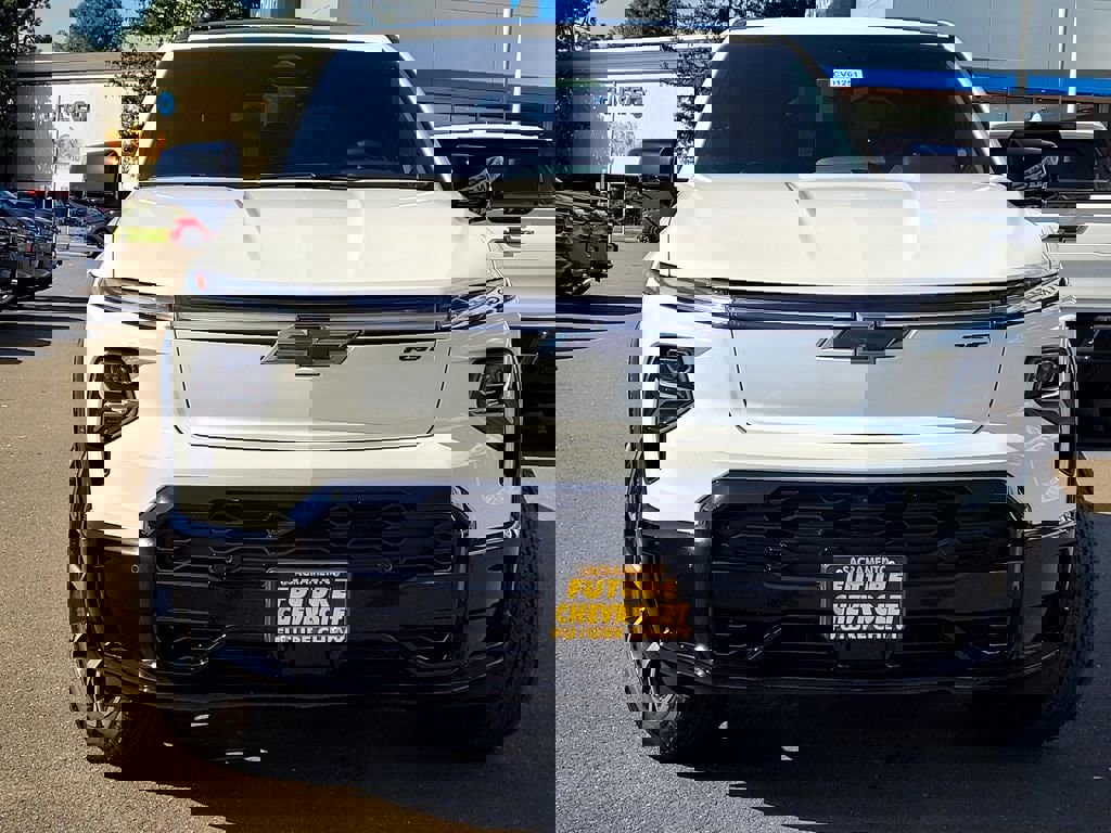 New 2025 Chevrolet Silverado EV RST image 2