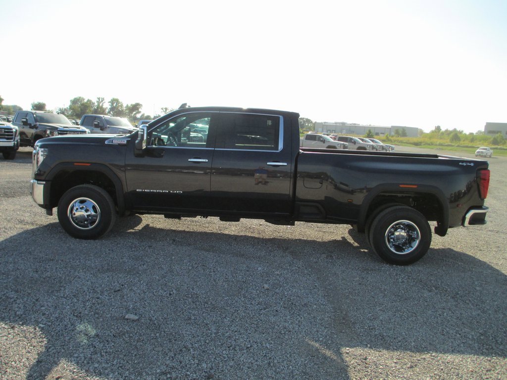 New 2026 GMC Sierra 3500 SLT w/ SLT Convenience Package image 10