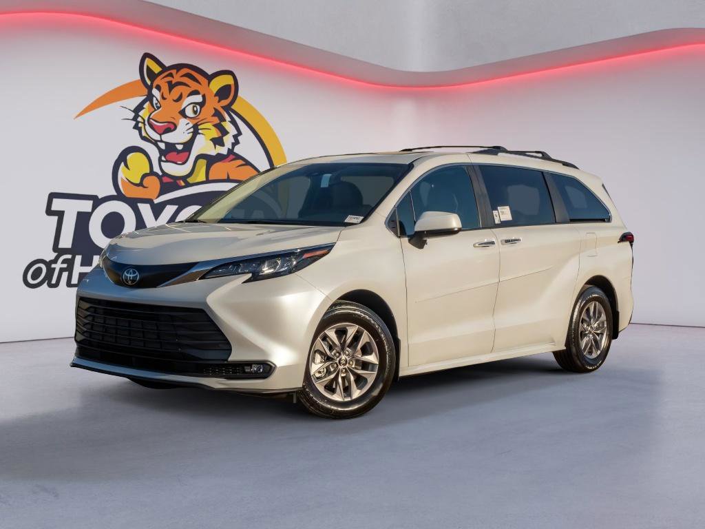 New 2026 Toyota Sienna XLE image 1