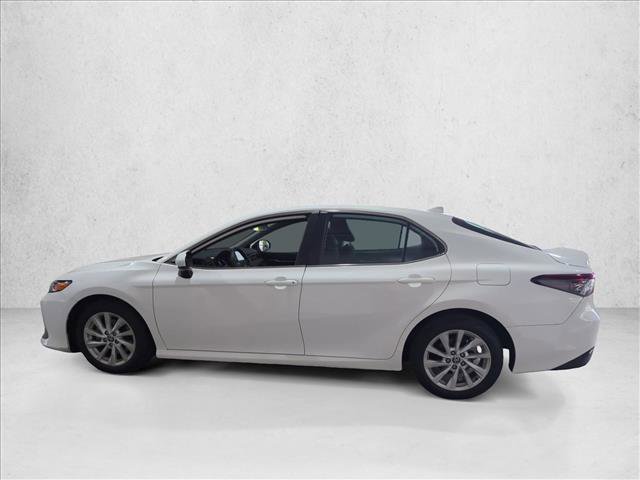 Certified 2022 Toyota Camry LE image 5