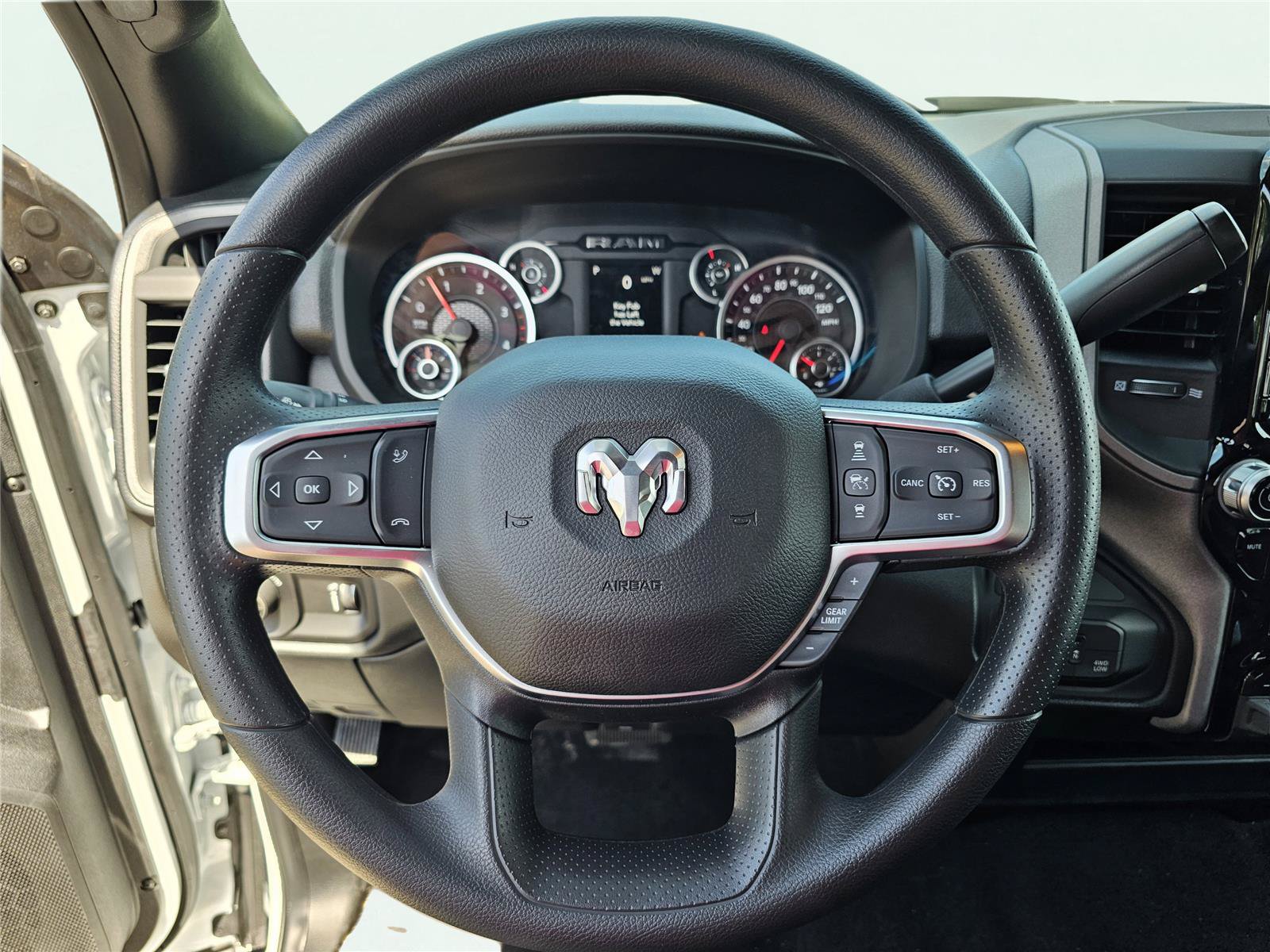 New 2026 RAM 3500 Tradesman AWD/4WD image 21