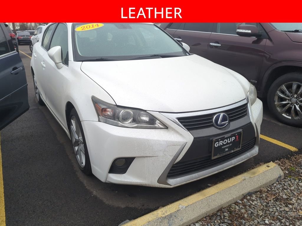 Used 2014 Lexus CT 200h 200h image 3