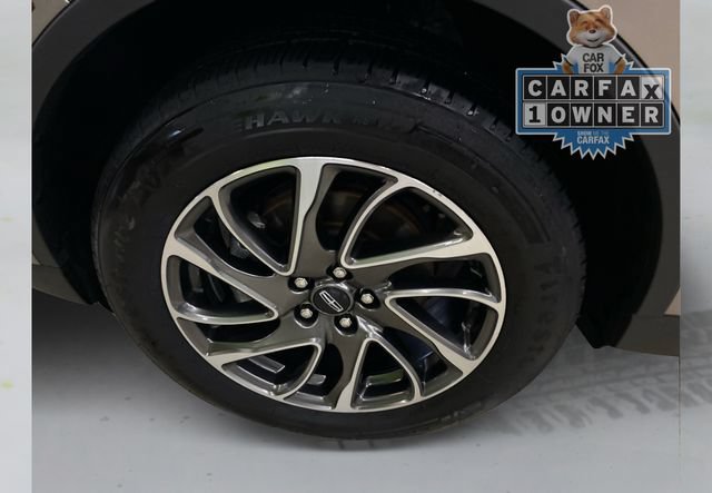 Used 2020 Lincoln Corsair AWD w/ Equipment Group 101A image 18