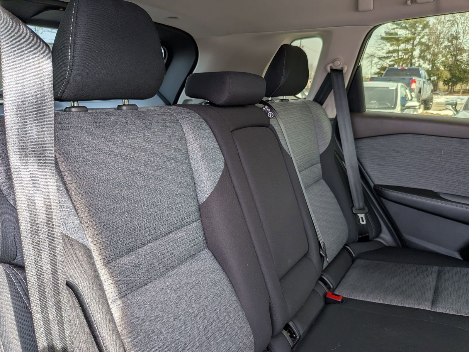 Used 2023 Nissan Rogue SV image 32