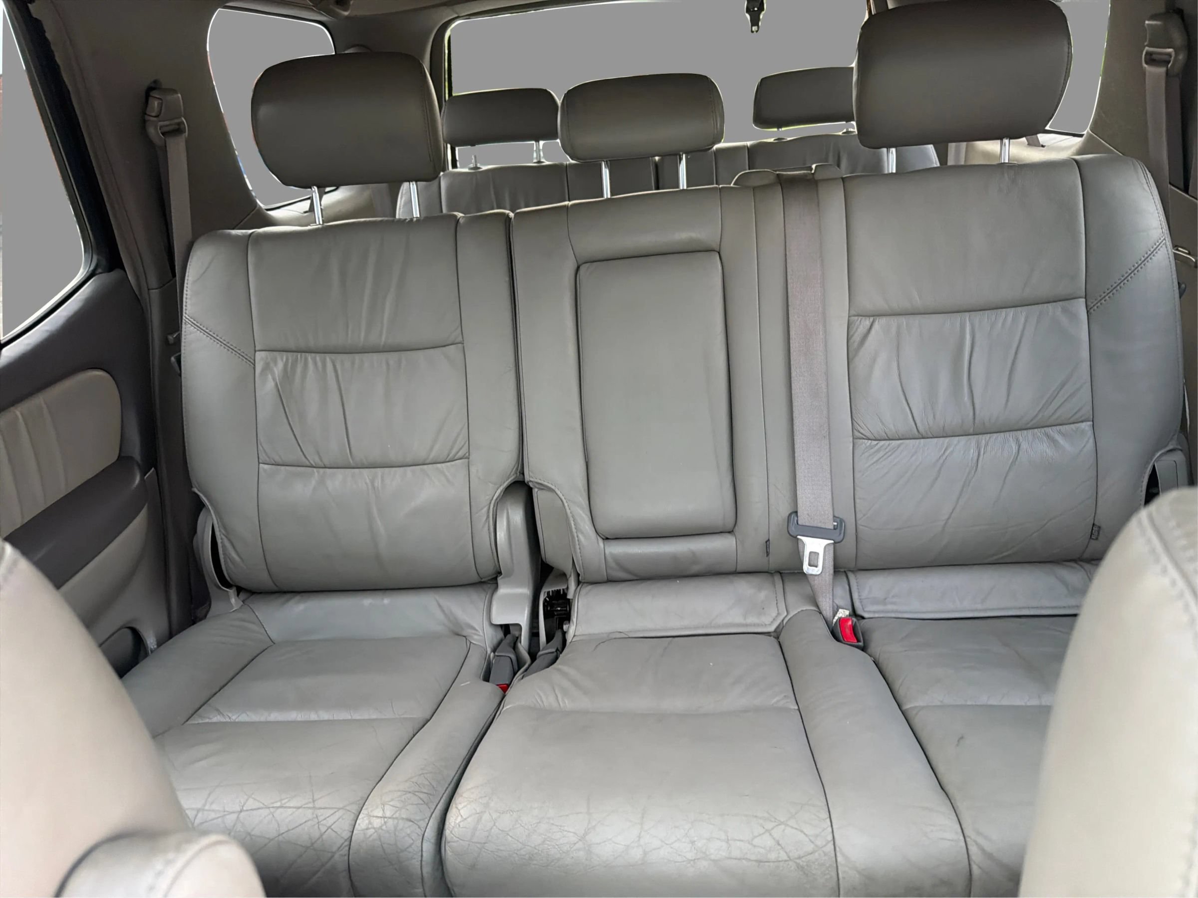 Used 2002 Toyota Sequoia Limited AWD/4WD image 16