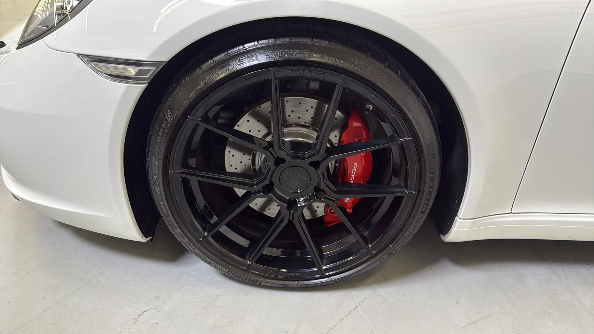 Used 2017 Porsche 911 Carrera S image 26