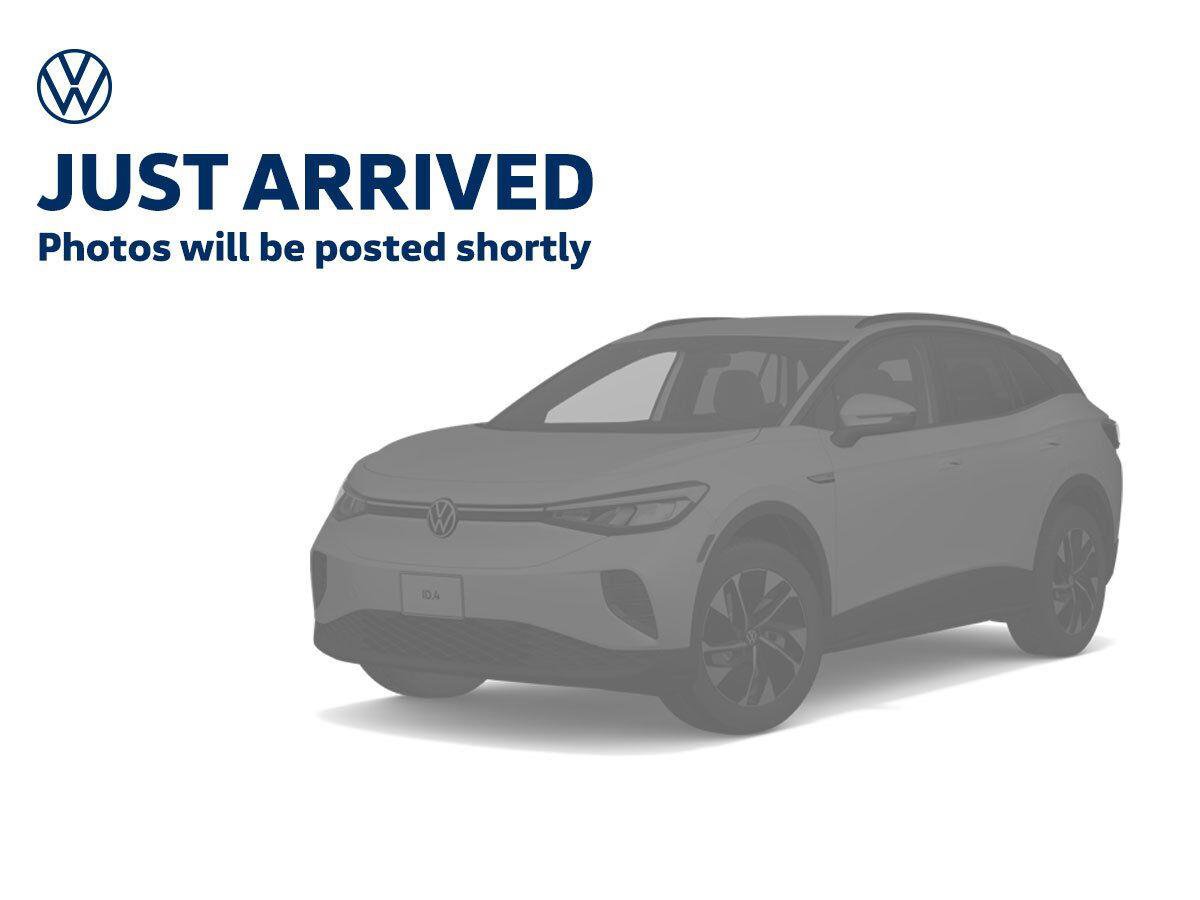 Used 2024 Volkswagen ID.4 2WD image 2