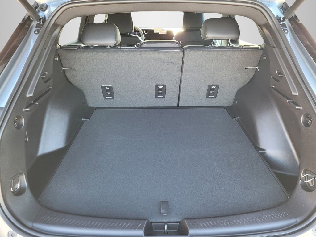 New 2026 Chevrolet Equinox EV LT image 7