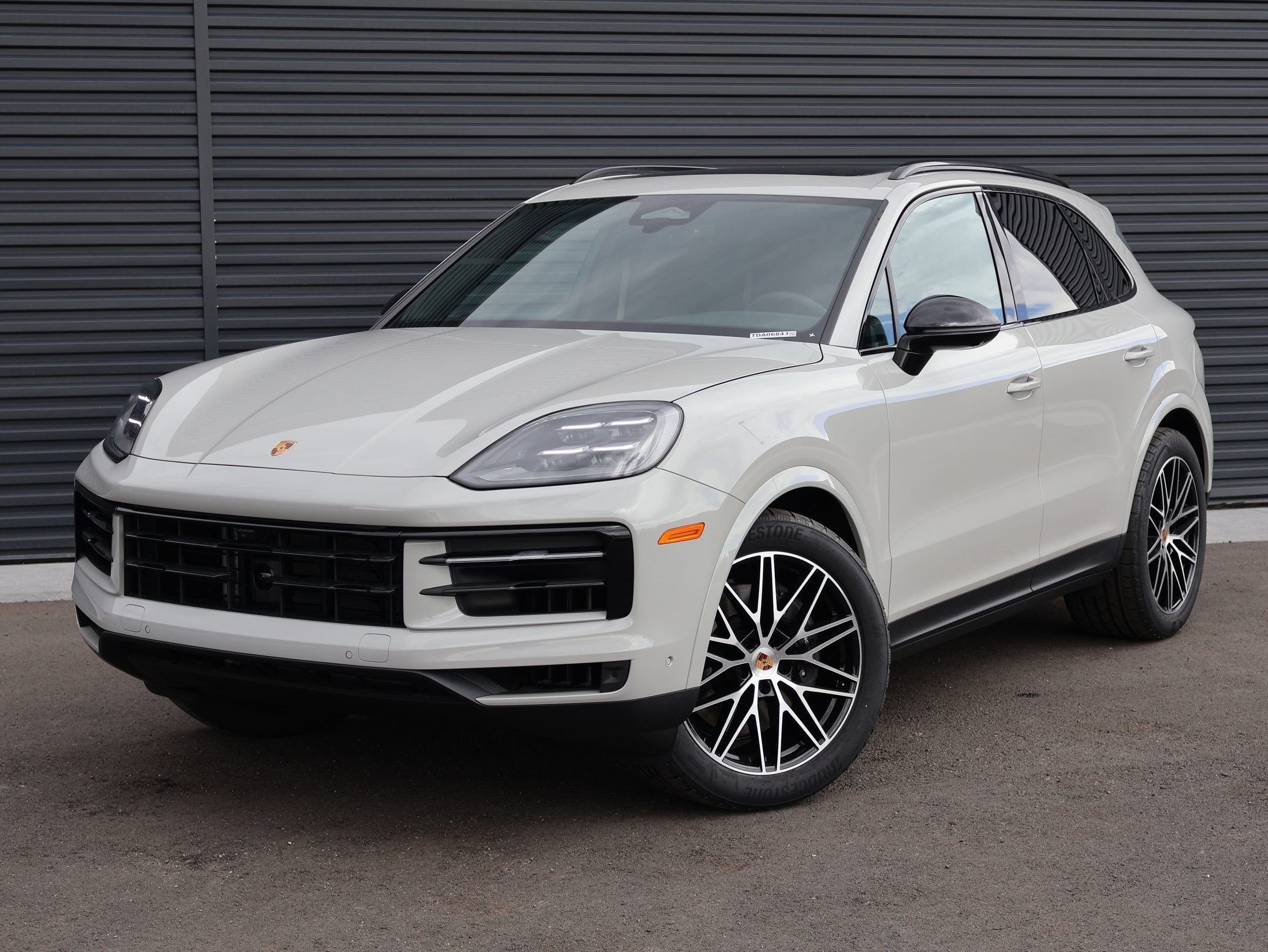 New 2026 Porsche Cayenne AWD/4WD image 1
