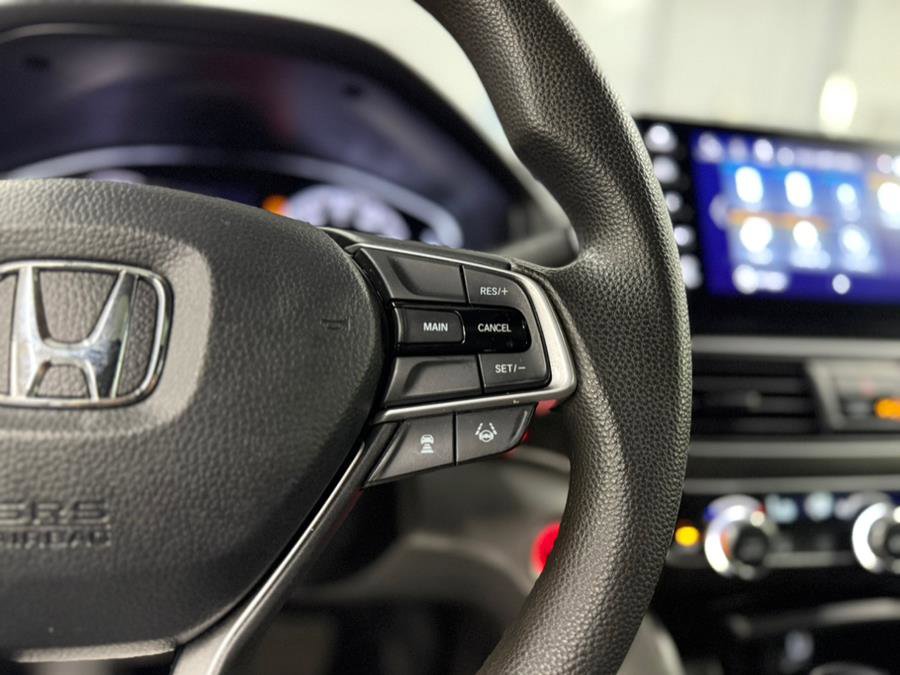 Used 2020 Honda Accord EX image 24