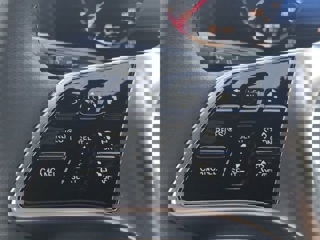 Used 2025 Mercedes-Benz GLA 250 image 23