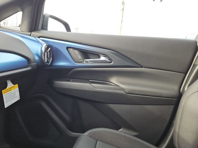 New 2026 Chevrolet Equinox EV LT AWD/4WD image 40