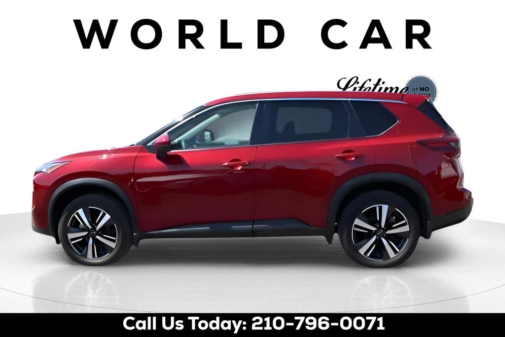 Used 2024 Nissan Rogue SL image 5
