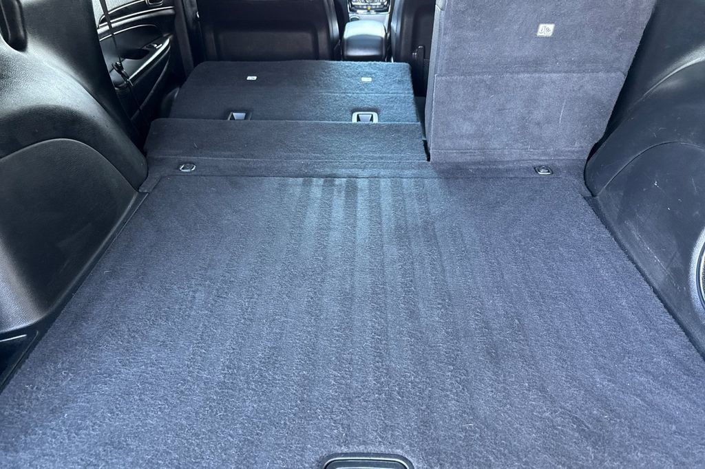 Used 2021 Jeep Grand Cherokee Limited w/ Luxury Group II image 12