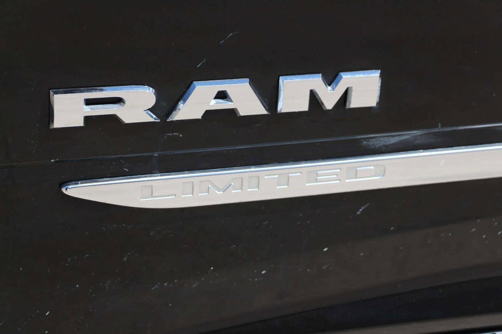 Used 2022 RAM 2500 Limited image 10
