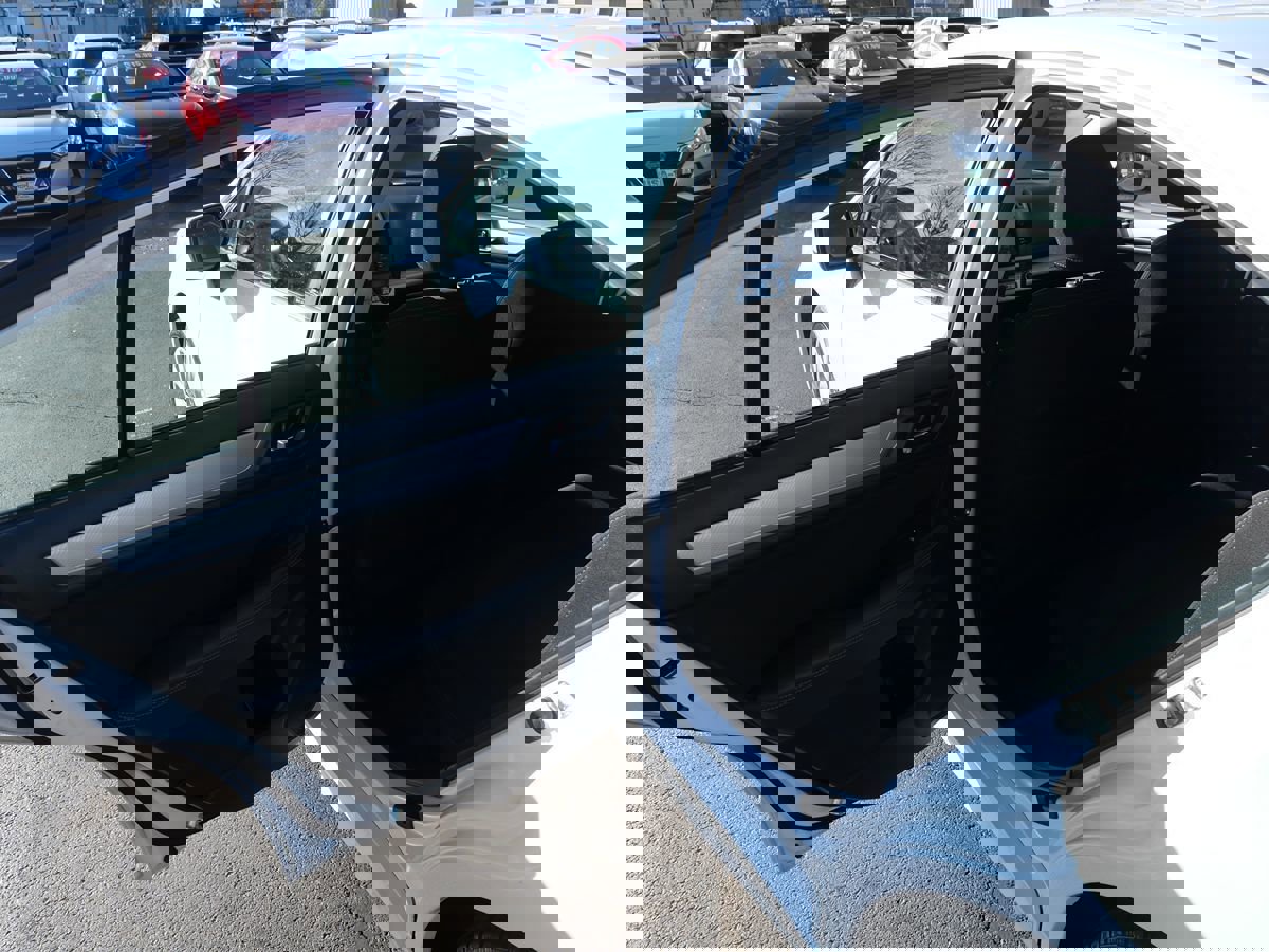 Used 2017 Subaru Legacy 2.5i Premium w/ Moonroof Package image 25