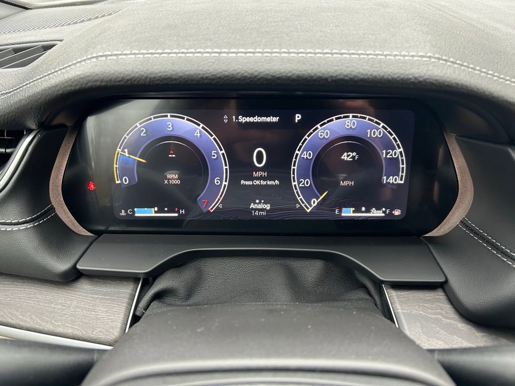 New 2025 Jeep Grand Cherokee Limited w/ Trailer Tow Package image 9