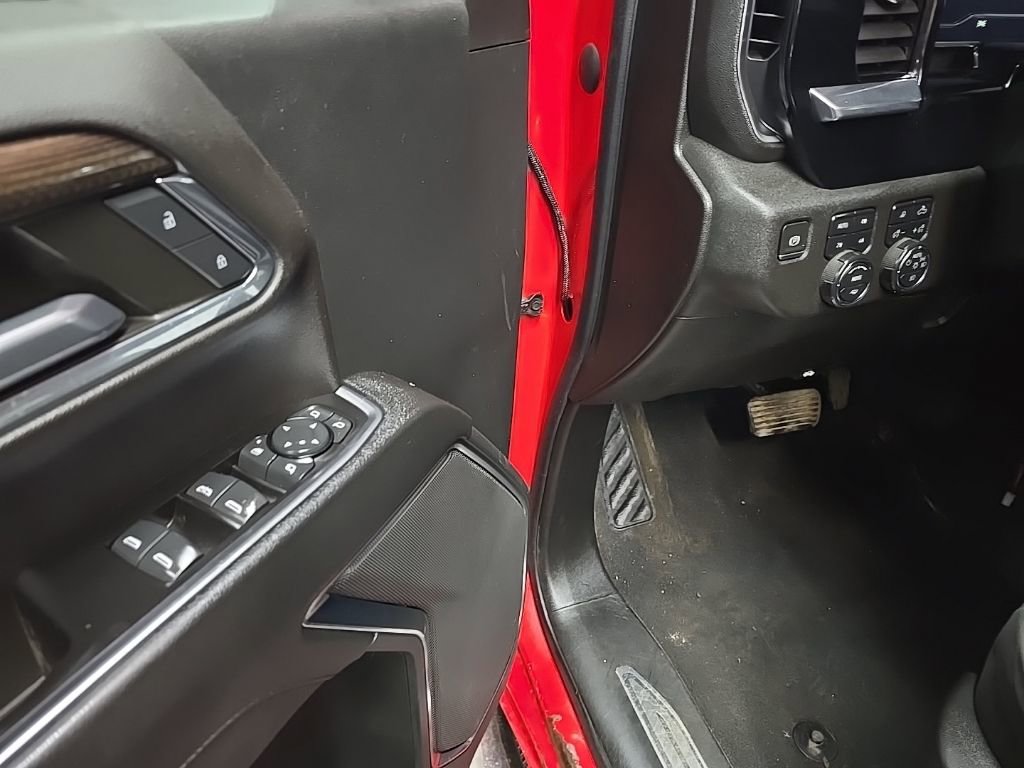 Used 2024 Chevrolet Silverado 3500 LT w/ Convenience Package image 26