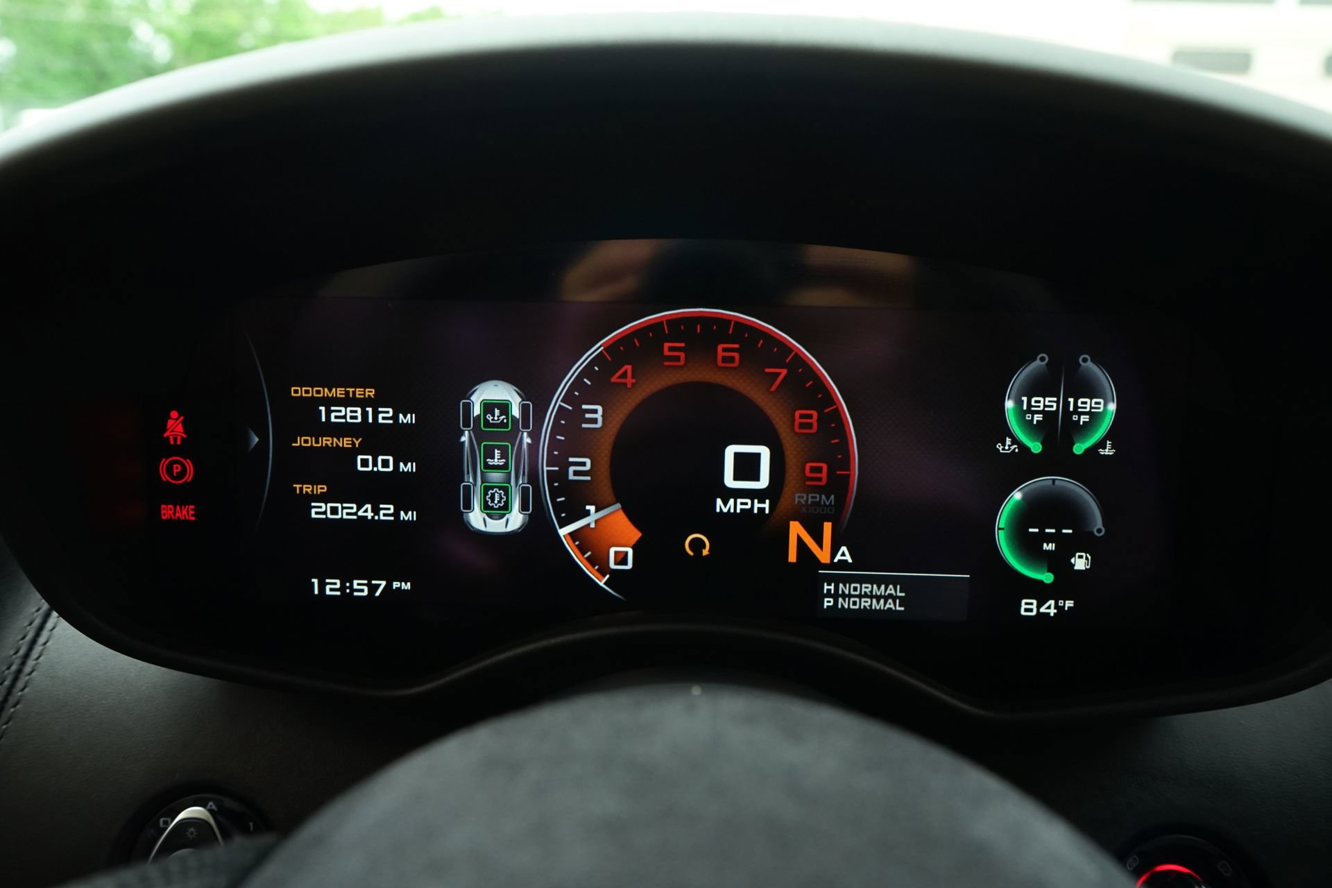 Used 2018 McLaren 570S image 16