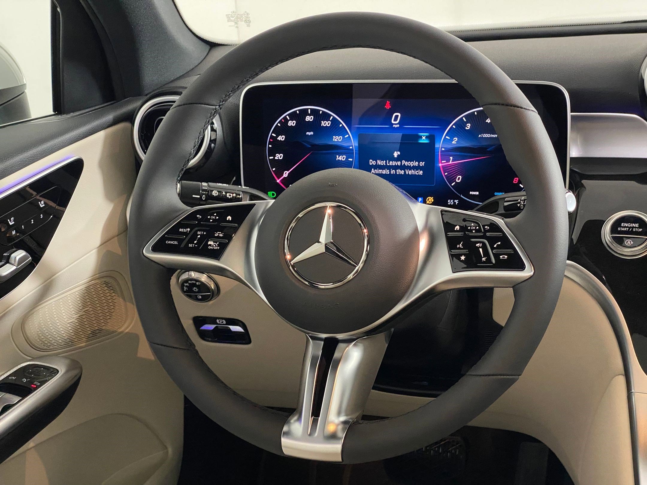 Used 2026 Mercedes-Benz GLC 300 4MATIC image 16