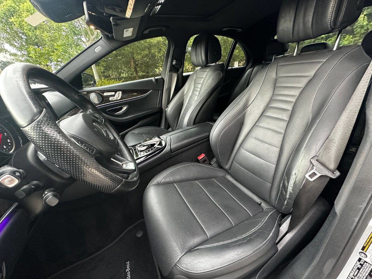 Used 2017 Mercedes-Benz E 300 image 11