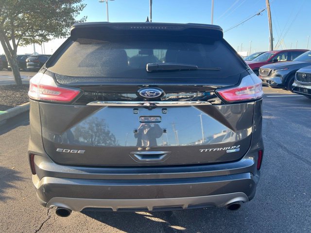 Used 2020 Ford Edge Titanium w/ Equipment Group 301A AWD/4WD image 18