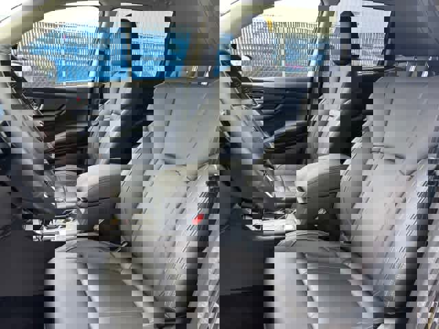 Certified 2024 Subaru Ascent Limited w/ Technology Package image 12