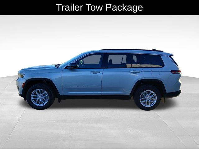 New 2025 Jeep Grand Cherokee L Laredo image 3