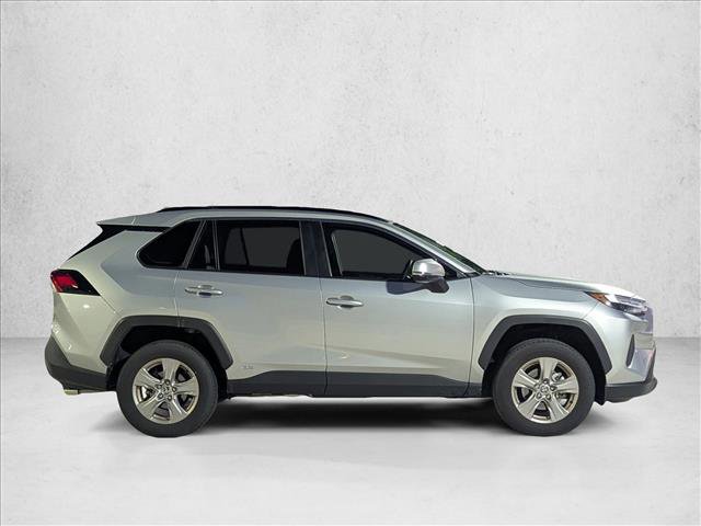 Used 2025 Toyota RAV4 XLE w/ Convenience Package AWD/4WD image 4