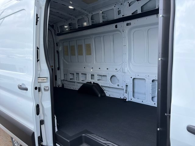 New 2026 Ford Transit 350 148 High Roof Extended RWD image 22