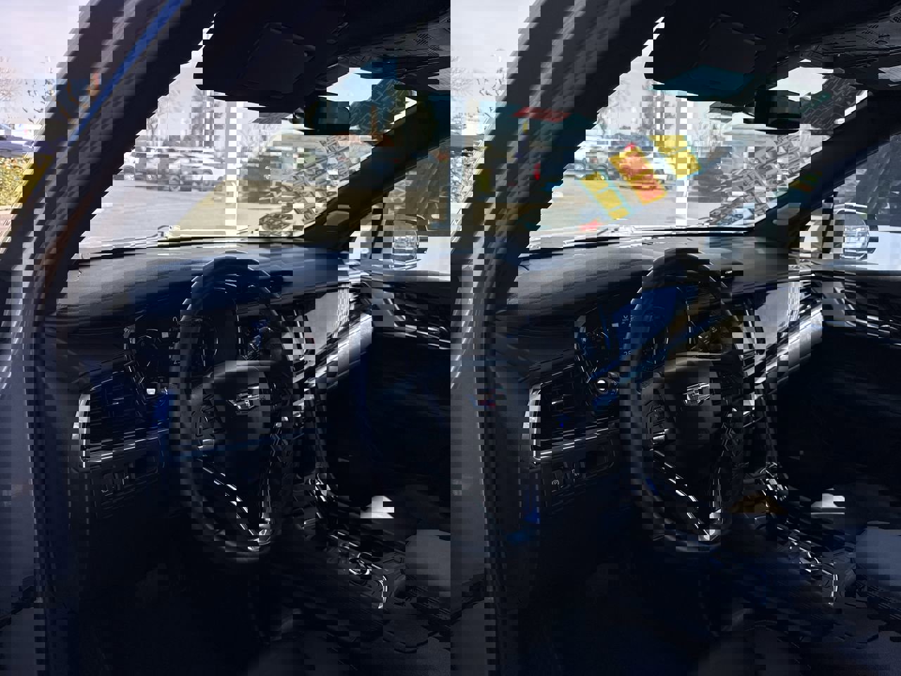 Used 2025 Cadillac XT6 Premium Luxury image 9