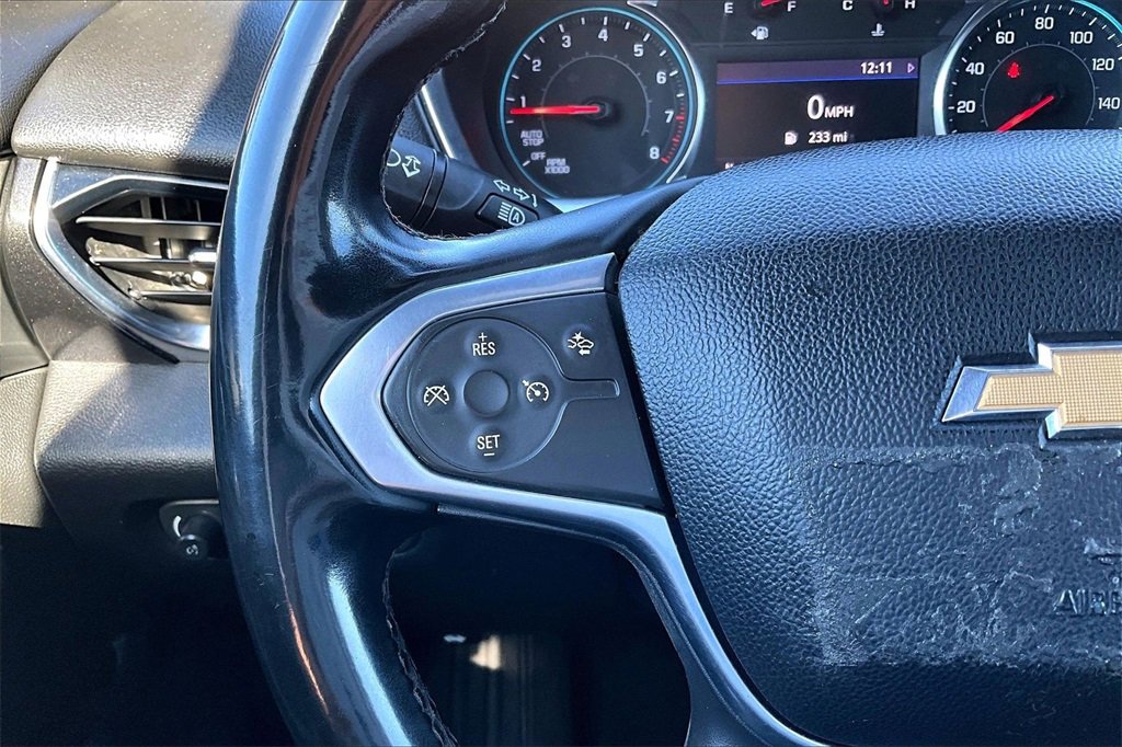 Used 2023 Chevrolet Traverse LT image 19