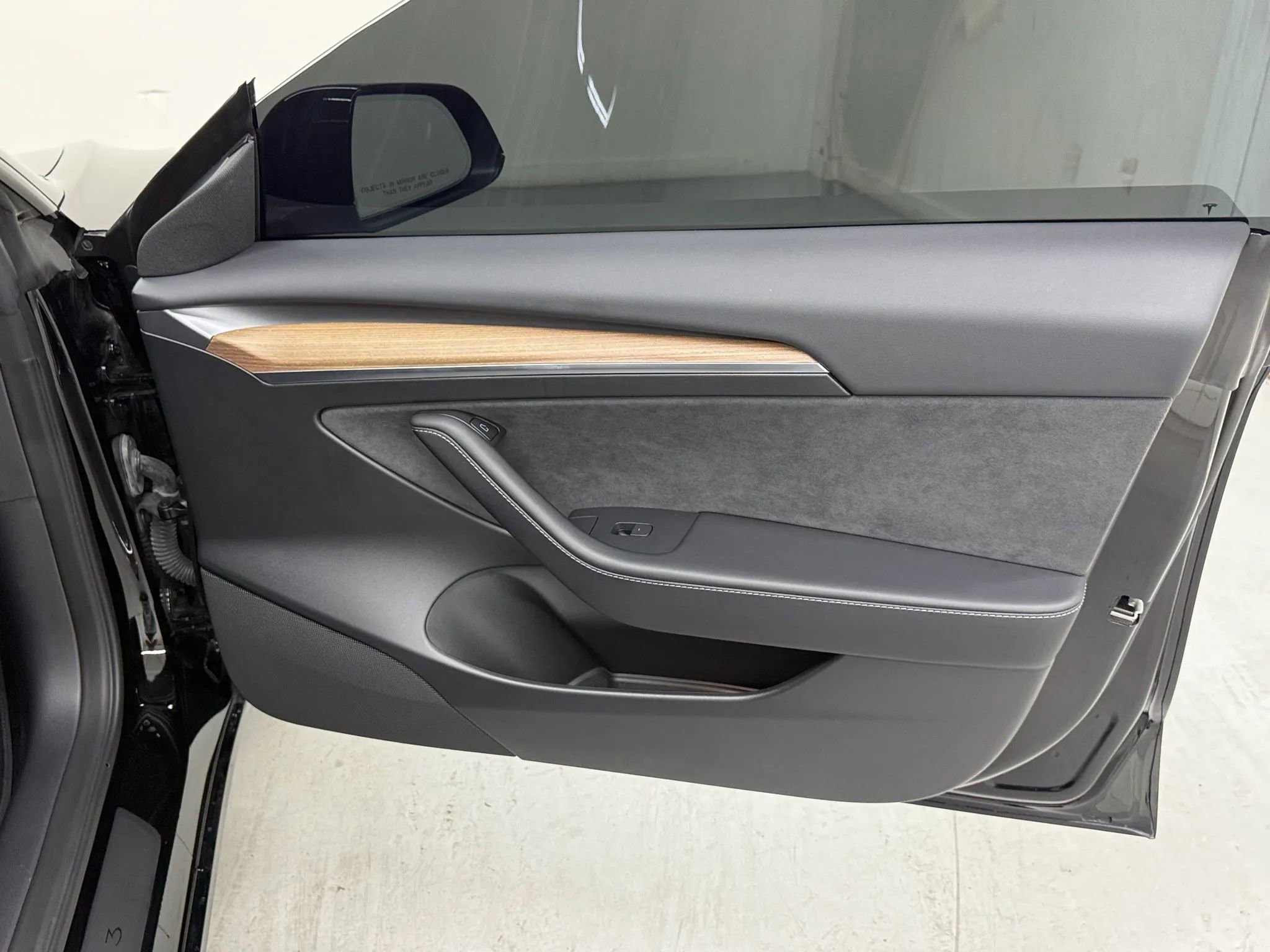 Used 2023 Tesla Model 3 Long Range AWD/4WD image 16