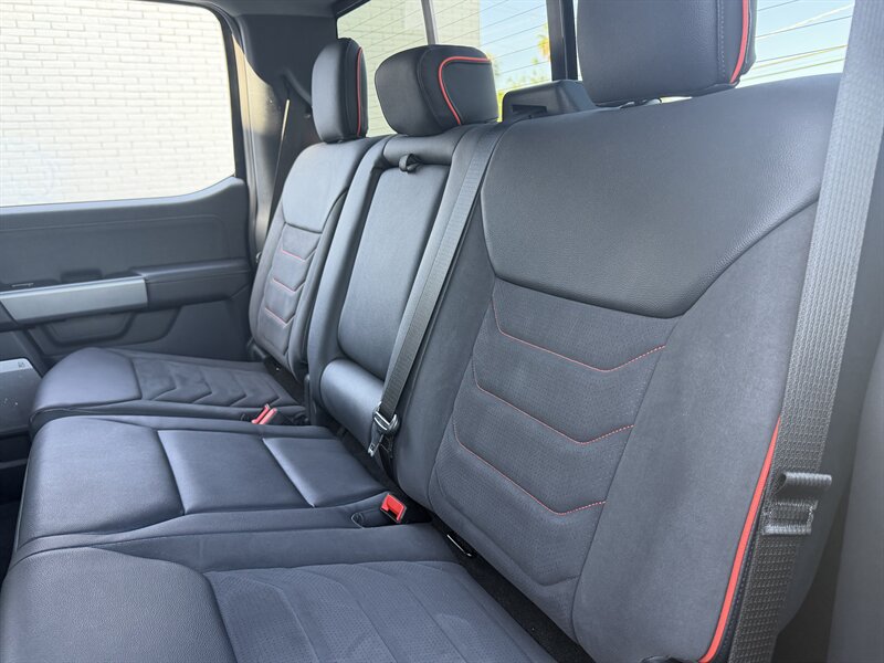Used 2023 Ford F250 Lariat w/ Lariat Ultimate Package AWD/4WD image 97
