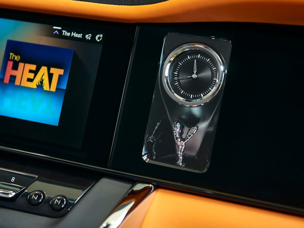 Certified 2025 Rolls-Royce Cullinan image 17