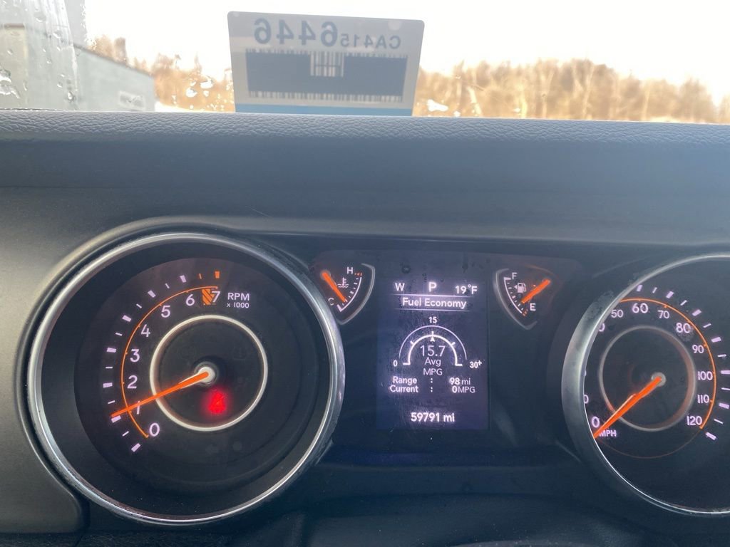 Used 2022 Jeep Gladiator Willys image 15