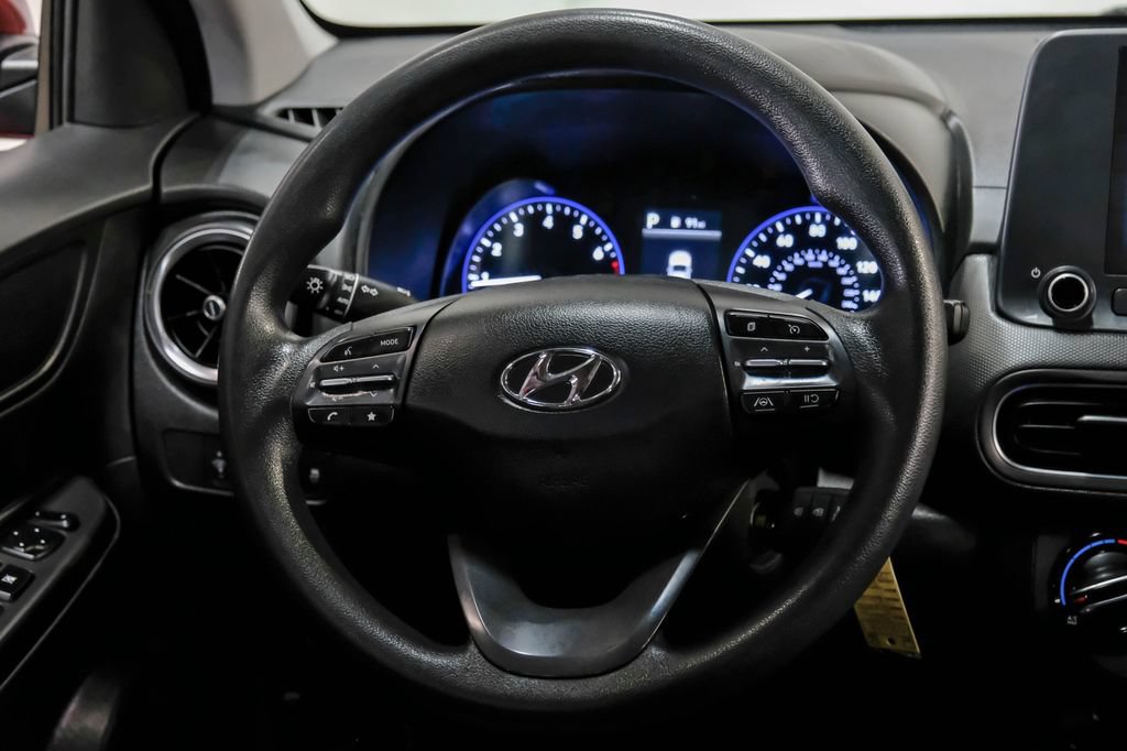Used 2023 Hyundai Kona SE FWD image 17
