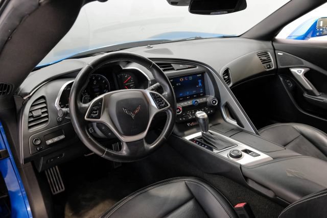 Used 2014 Chevrolet Corvette Stingray Coupe w/ 3LT Preferred Equipment Group RWD image 4