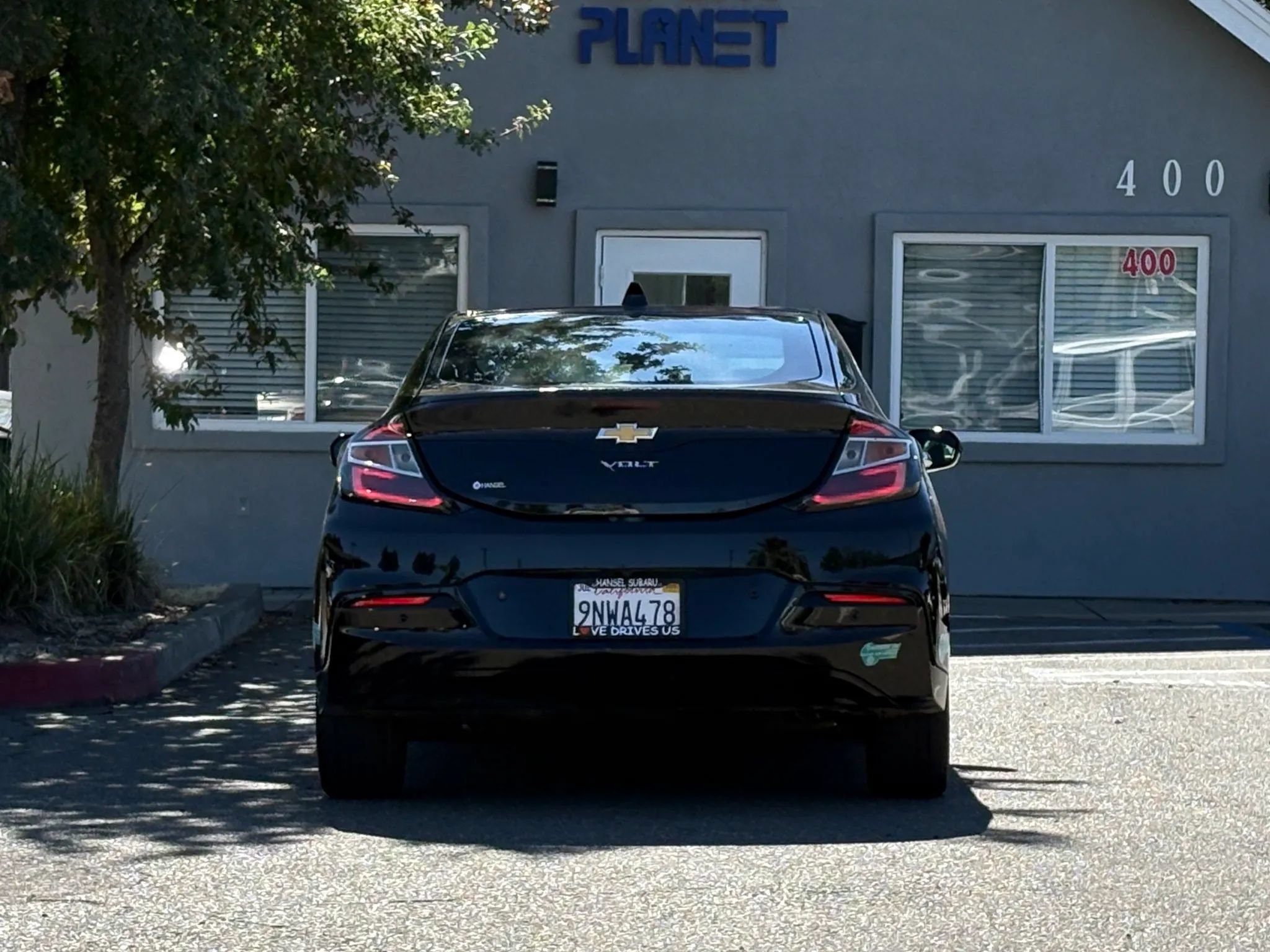 Used 2017 Chevrolet Volt Premier w/ Driver Confidence II Package FWD image 6