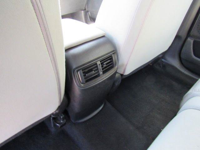 Used 2019 Honda CR-V LX image 25