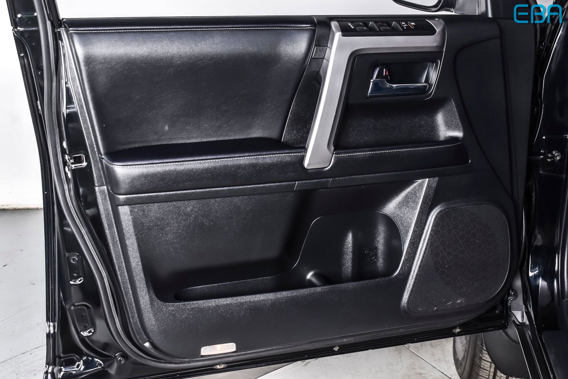 Used 2024 Toyota 4Runner SR5 Premium w/ Moonroof Package AWD/4WD image 15