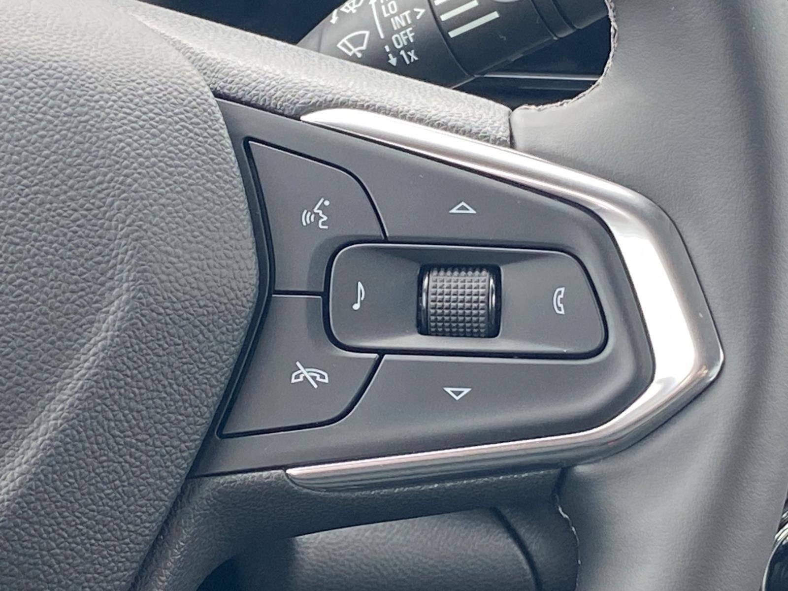 New 2026 Chevrolet Trax ACTIV w/ Driver Confidence Package FWD image 9
