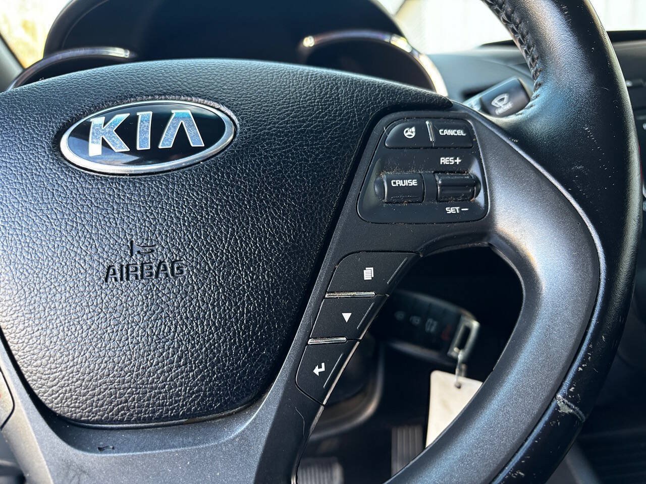 Used 2015 Kia Forte EX FWD image 35