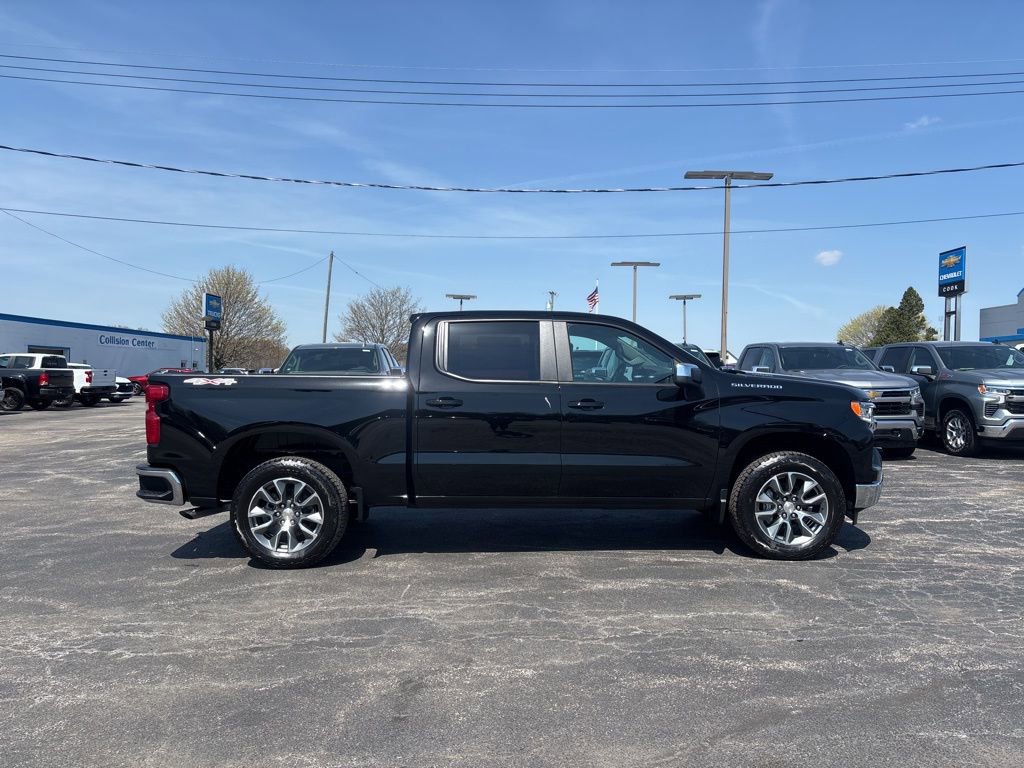 New 2026 Chevrolet Silverado 1500 LT AWD/4WD image 3