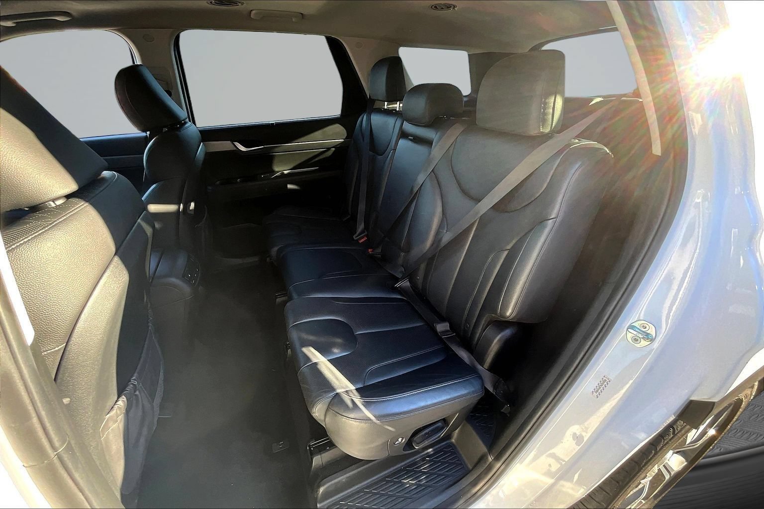 Used 2022 Hyundai Palisade SEL w/ 8P Bench Seat Package FWD image 25