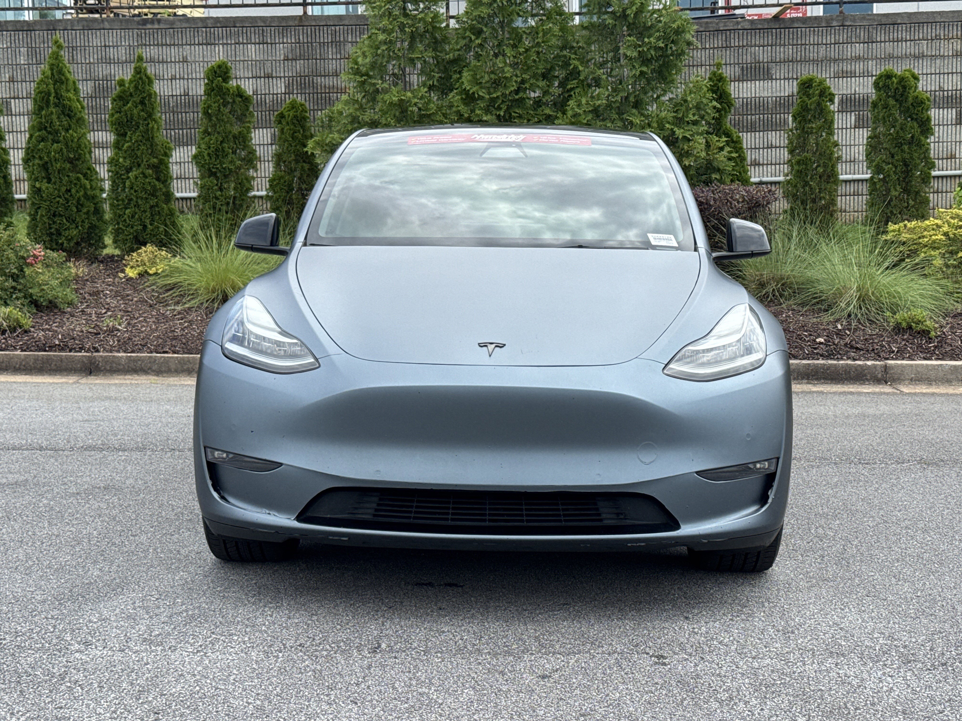 Used 2022 Tesla Model Y Long Range AWD/4WD image 3