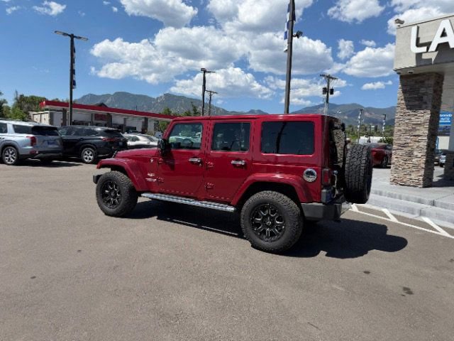 Used 2011 Jeep Wrangler Unlimited Sahara w/ Dual Top Group AWD/4WD image 4