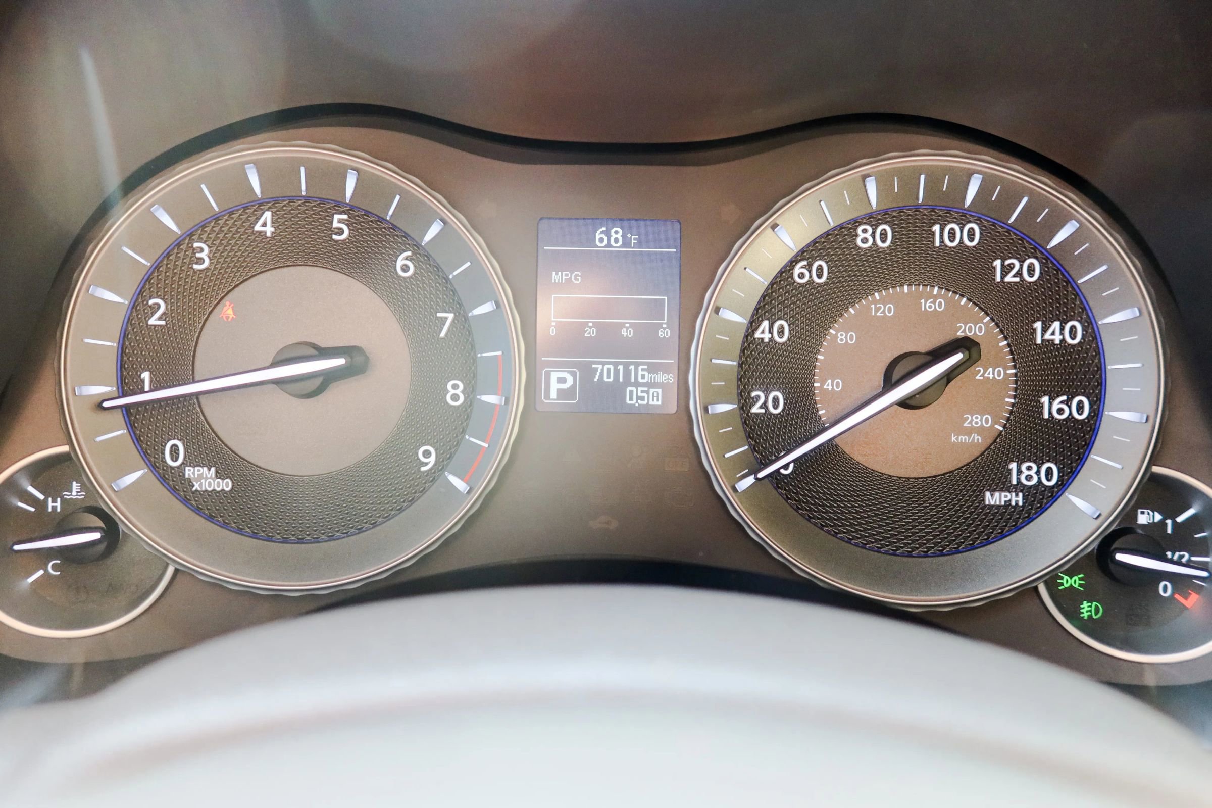 Used 2015 INFINITI Q70 3.7 image 16