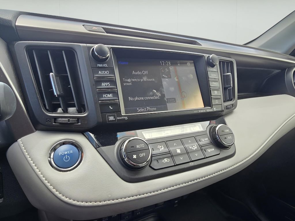 Used 2018 Toyota RAV4 Limited w/ Advanced Technology Package AWD/4WD image 18